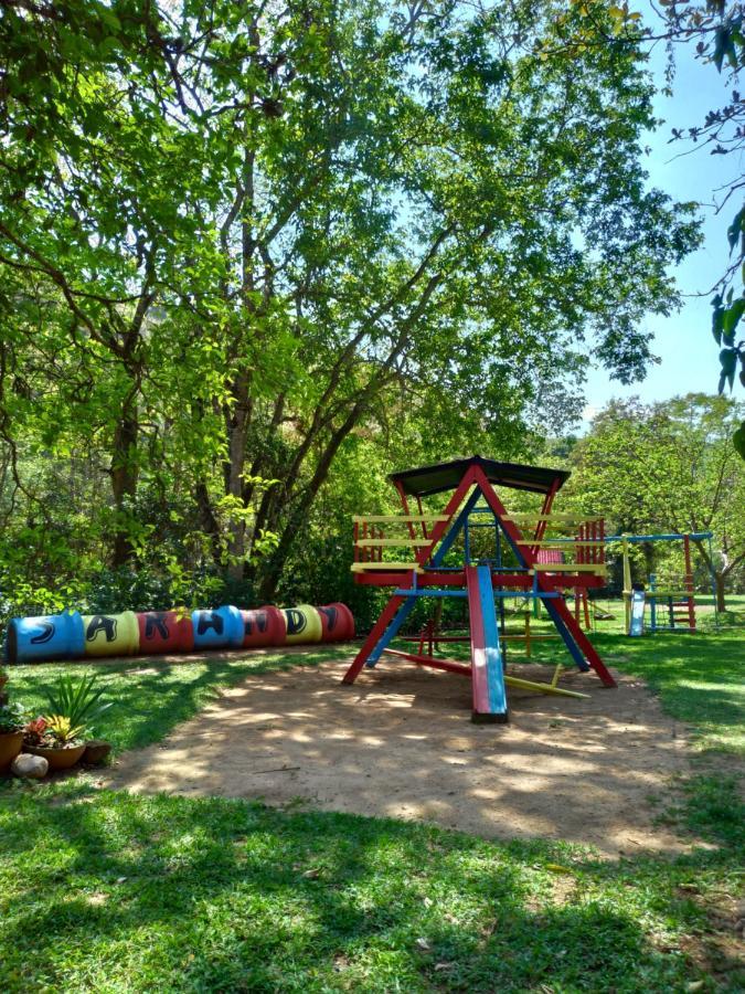 Sarandy Hotel Eco Parque Paraiba do Sul Luaran gambar
