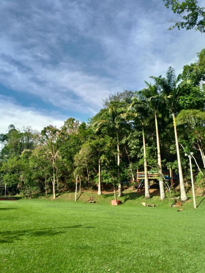 Sarandy Hotel Eco Parque Paraiba do Sul Luaran gambar