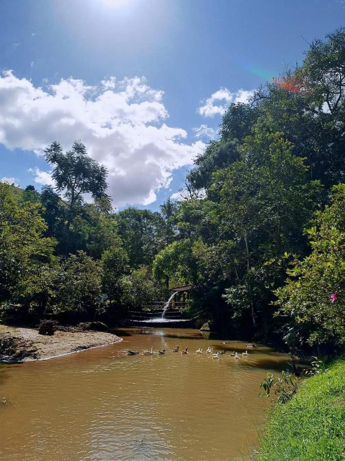 Sarandy Hotel Eco Parque Paraiba do Sul Luaran gambar